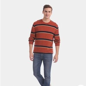 Gap Mainstay Striped Crew Neck Sweater